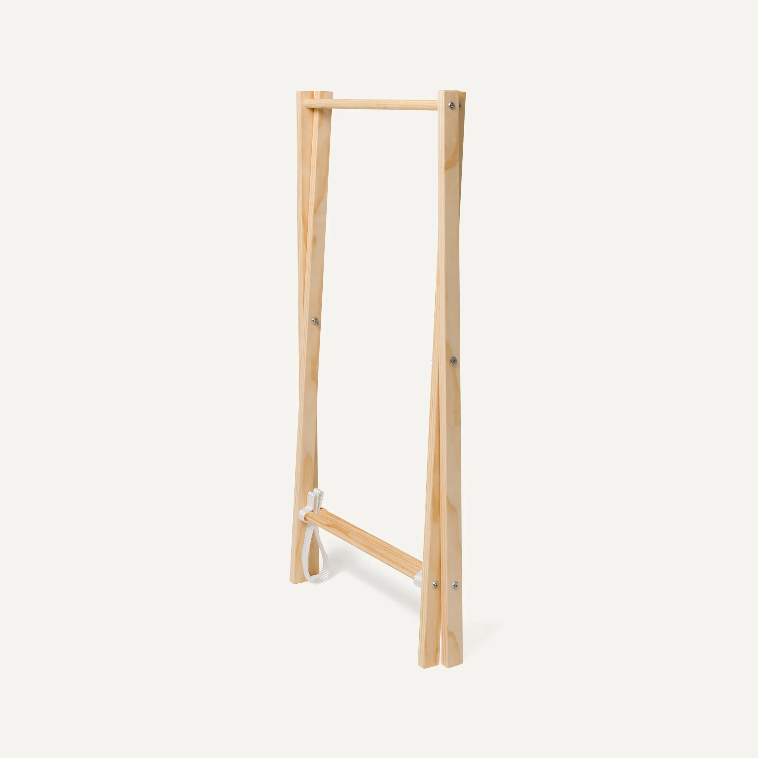Stand - Image 3